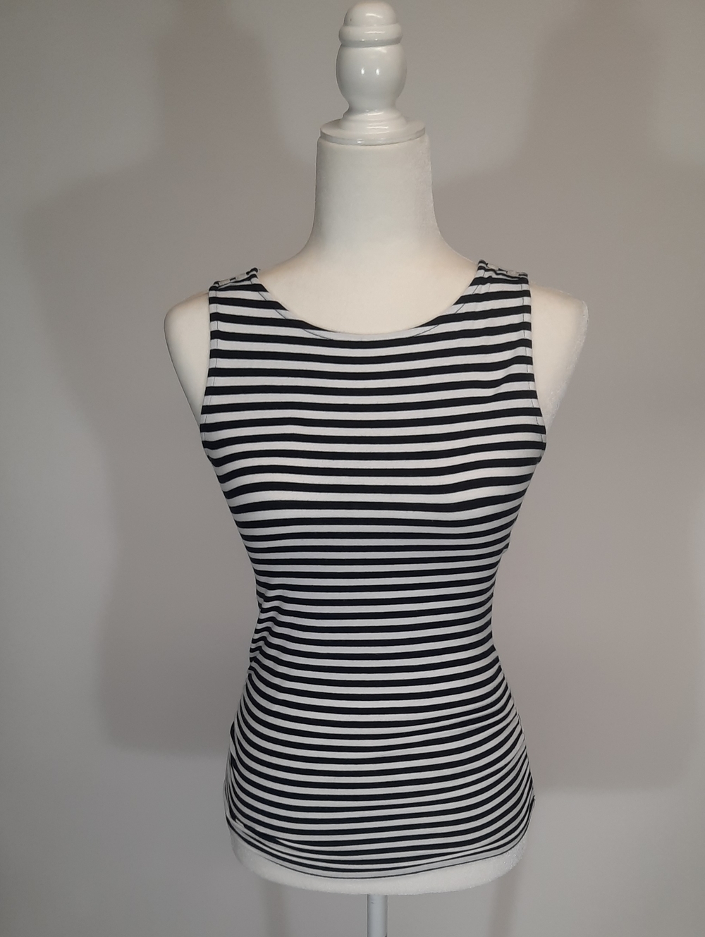 Black & White Striped Sleeveless Tank Top